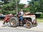 PE Ray Robin tractor.jpg
