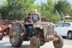Ray Robin tractor2.jpg