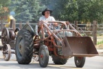 tractor17.jpg
